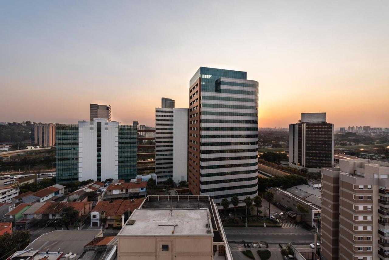Edificio Summit Pinheiros: View Balcony With Pool & Fitness Near Subway Apartamento *